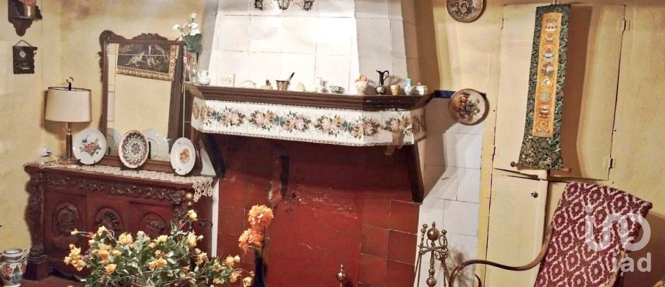 Casa de pueblo 10 habitaciones de 670 m² en Cinctorres (12318)