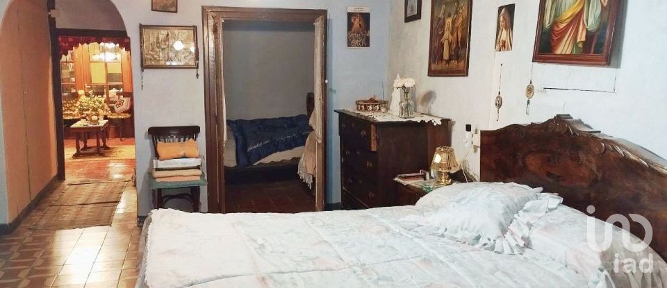 Casa de pueblo 10 habitaciones de 670 m² en Cinctorres (12318)