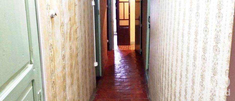 Casa de pueblo 10 habitaciones de 670 m² en Cinctorres (12318)