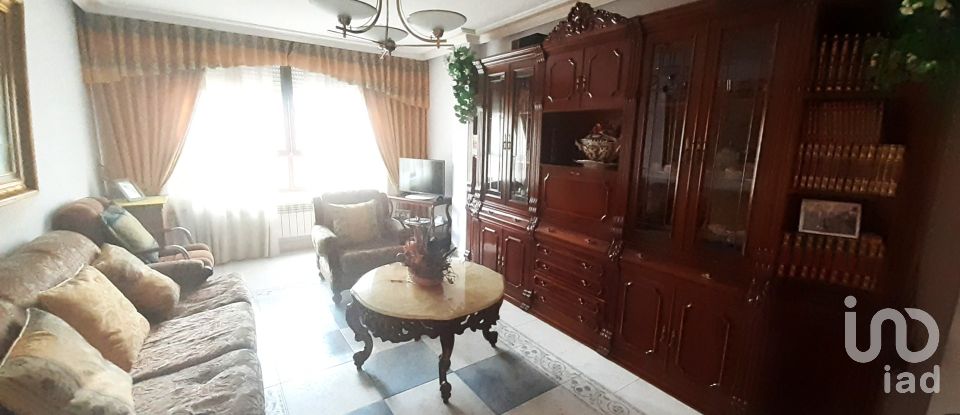 Apartment 3 bedrooms of 89 m² in La Bañeza (24750)