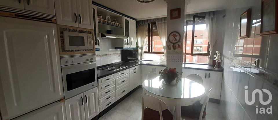 Apartment 3 bedrooms of 89 m² in La Bañeza (24750)