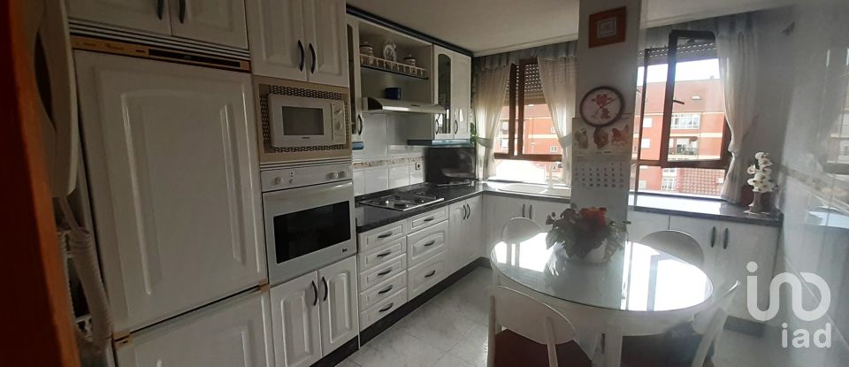 Apartment 3 bedrooms of 89 m² in La Bañeza (24750)