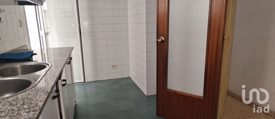 Pis 3 habitacions de 98 m² a Dénia (03700)