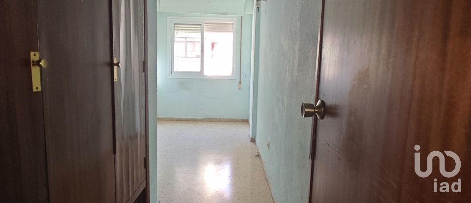 Pis 3 habitacions de 98 m² a Dénia (03700)