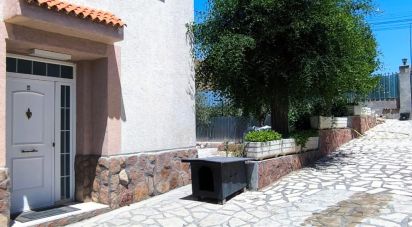 Vivienda unifamiliar 4 habitaciones de 220 m² en Colmenar de Oreja (28380)