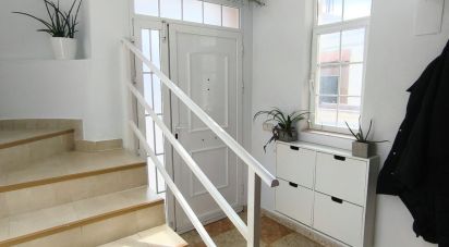 Appartement en maison 4 chambres de 220 m² à Colmenar de Oreja (28380)