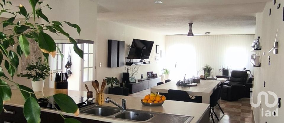 Apartment in house  4 bedrooms of 220 m² in Colmenar de Oreja (28380)