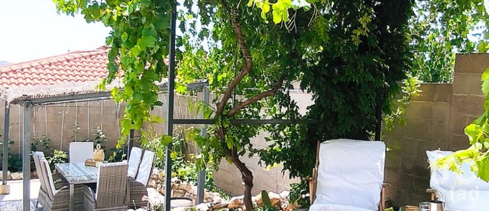 Apartment in house  4 bedrooms of 220 m² in Colmenar de Oreja (28380)