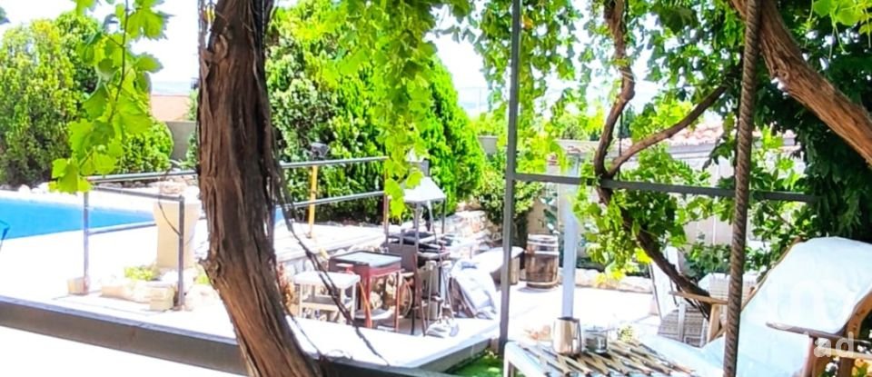 Apartment in house  4 bedrooms of 220 m² in Colmenar de Oreja (28380)