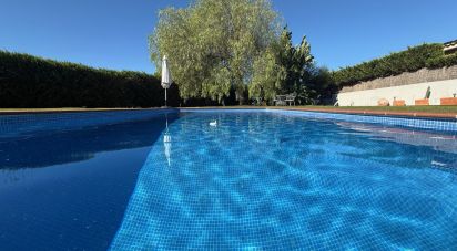 Habitatge unifamiliar 4 habitacions de 371 m² a Sant Vicenç de Montalt (08394)