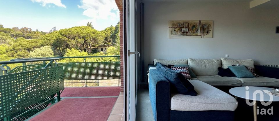 Habitatge unifamiliar  7 habitacions de 587 m² a Sant Vicenç de Montalt (08394)