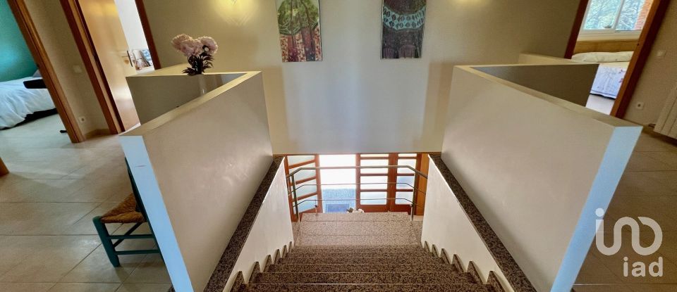 Habitatge unifamiliar  7 habitacions de 587 m² a Sant Vicenç de Montalt (08394)