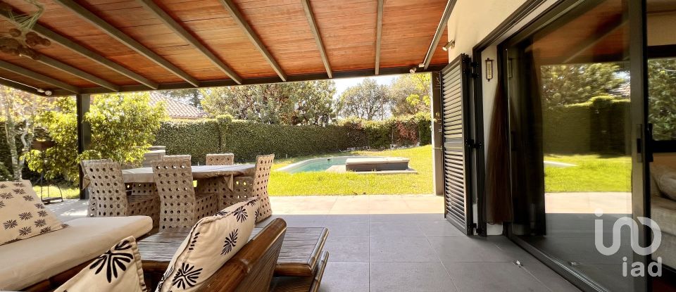 Vivienda unifamiliar  4 habitaciones de 206 m² en Cabrera de Mar (08349)