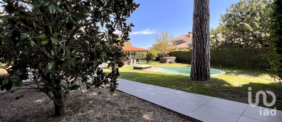 Vivienda unifamiliar  4 habitaciones de 206 m² en Cabrera de Mar (08349)