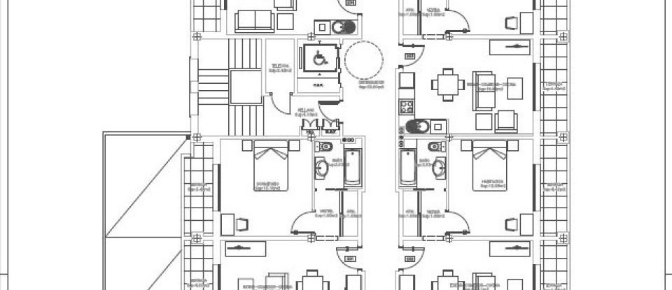 Immeuble de 1 902 m² à Adina (36979)