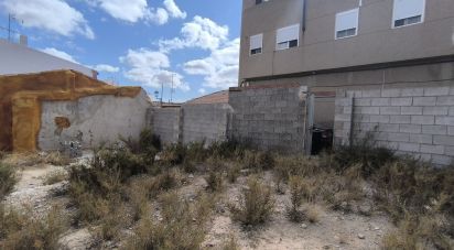 Building plot of 334 m² in Crevillent (03330)