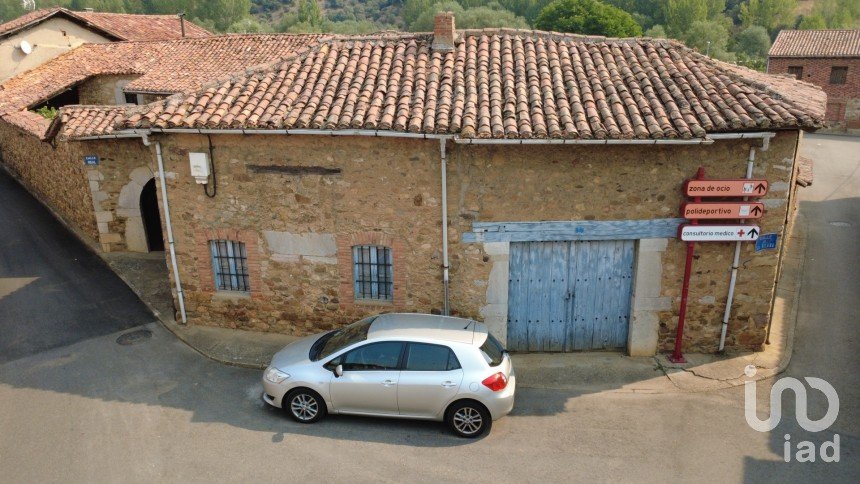 Casa de pueblo 0 habitaciones de 286 m² en La Seca (24630)