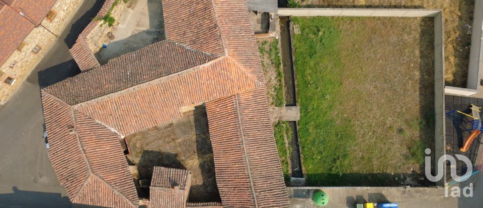 Casa de pueblo 0 habitaciones de 286 m² en La Seca (24630)