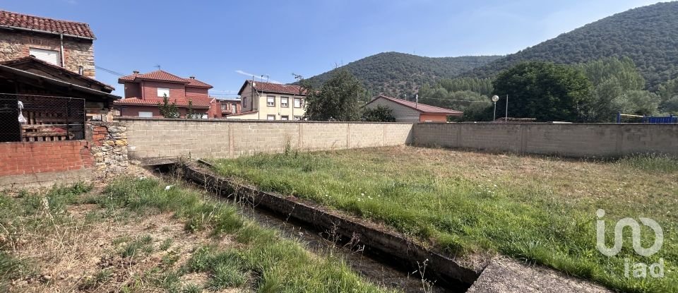 Casa de pueblo 0 habitaciones de 286 m² en La Seca (24630)
