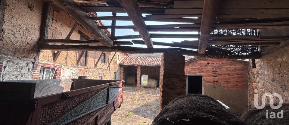 Casa de pueblo 0 habitaciones de 286 m² en La Seca (24630)