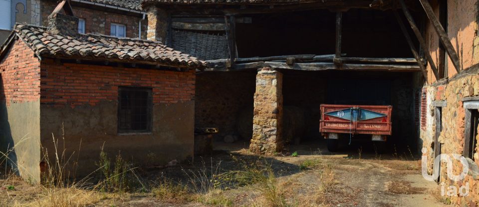 Casa de pueblo 0 habitaciones de 286 m² en La Seca (24630)