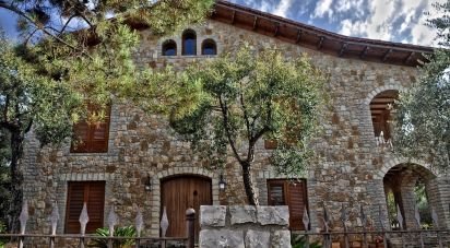 Mansion 5 bedrooms of 345 m² in Artana (12527)