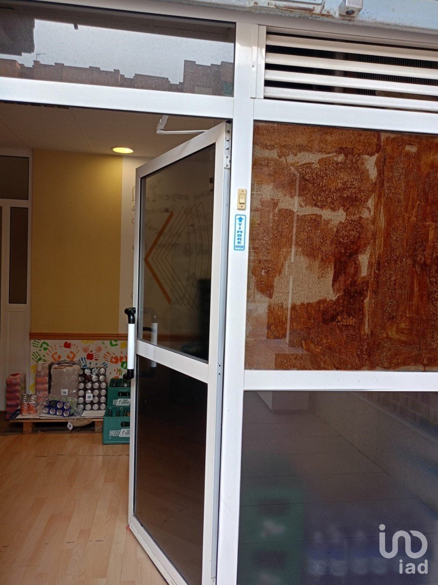 Shop / premises commercial of 69 m² in Lorca (30800)