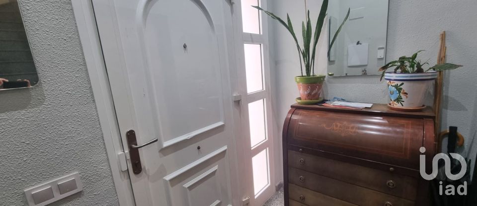 Maison 4 chambres de 190 m² à Camarles (43894)