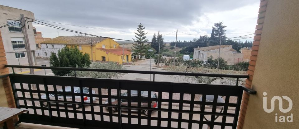 Maison 4 chambres de 190 m² à Camarles (43894)