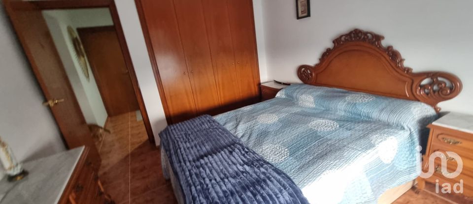 Maison 4 chambres de 190 m² à Camarles (43894)