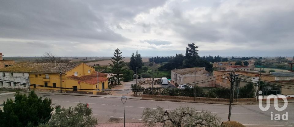 Maison 4 chambres de 190 m² à Camarles (43894)