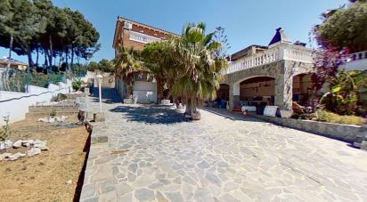 Chalet 5 habitaciones de 382 m² en El Vendrell (43700)