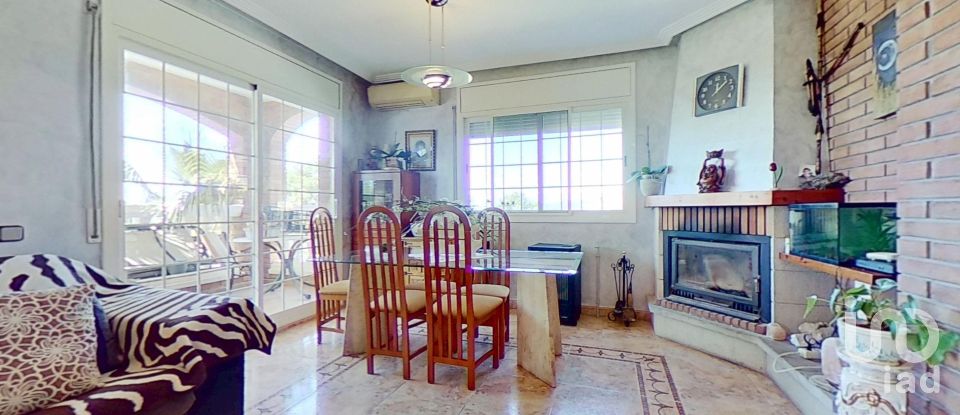 Chalet 5 habitaciones de 382 m² en El Vendrell (43700)