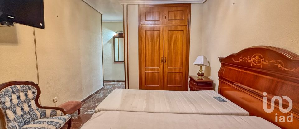 Apartment 4 bedrooms of 117 m² in Ciudad Real (13001)