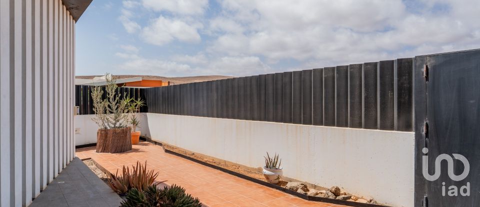 Casa 6 habitacions de 468 m² a Puerto del Rosario (35600)