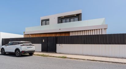 House 6 bedrooms of 468 m² in Puerto del Rosario (35600)