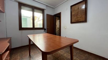 Casa 4 habitacions de 192 m² a Castellón de la Plana/Castelló de la Plana (12002)