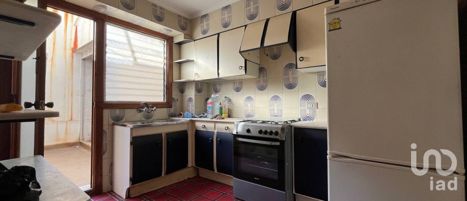 Casa 4 habitacions de 192 m² a Castellón de la Plana/Castelló de la Plana (12002)