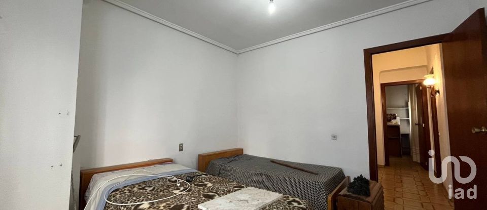 Casa 4 habitacions de 192 m² a Castellón de la Plana/Castelló de la Plana (12002)