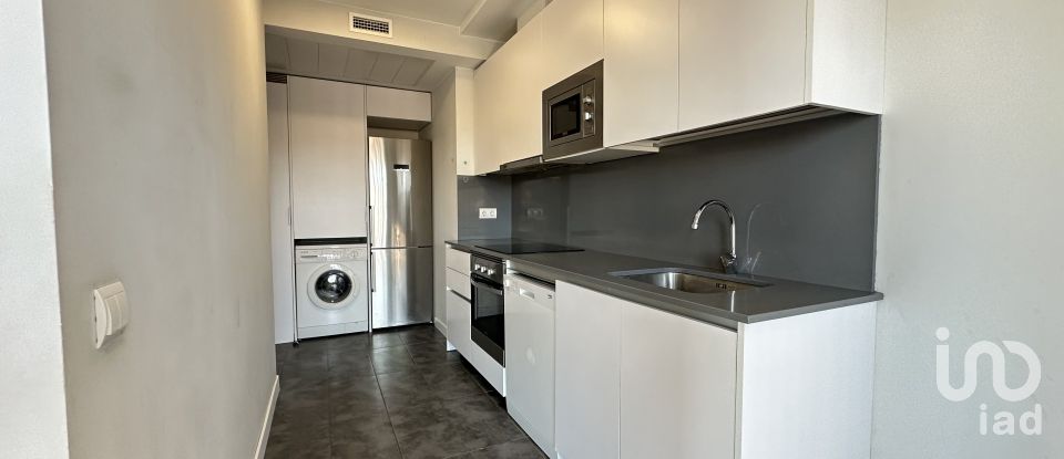 Piso 3 habitaciones de 120 m² en Barcelona (08014)