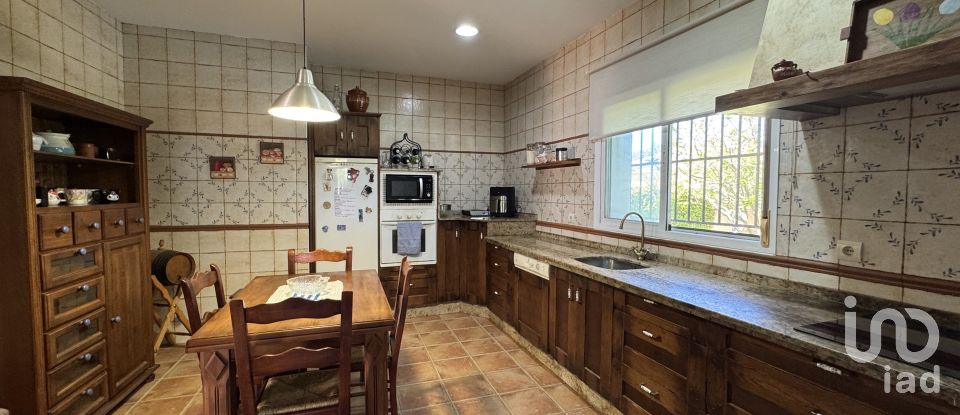 Casa de muntanya 4 habitacions de 175 m² a El Puerto de Santa María (11500)