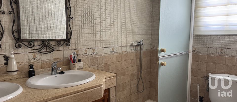 Casa de muntanya 4 habitacions de 175 m² a El Puerto de Santa María (11500)