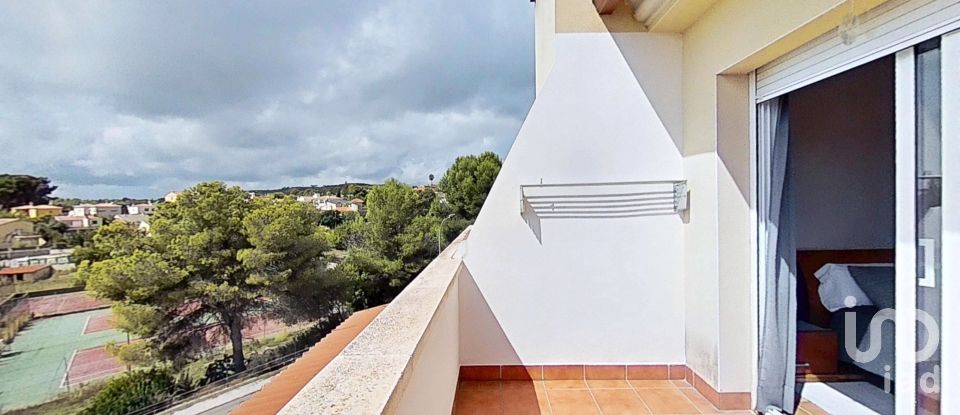 Maison 4 chambres de 144 m² à La Pobla de Montornès (43761)