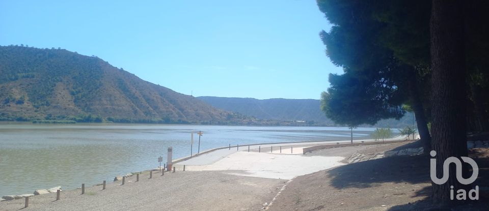 Lodge 3 bedrooms of 200 m² in Mequinenza (50170)