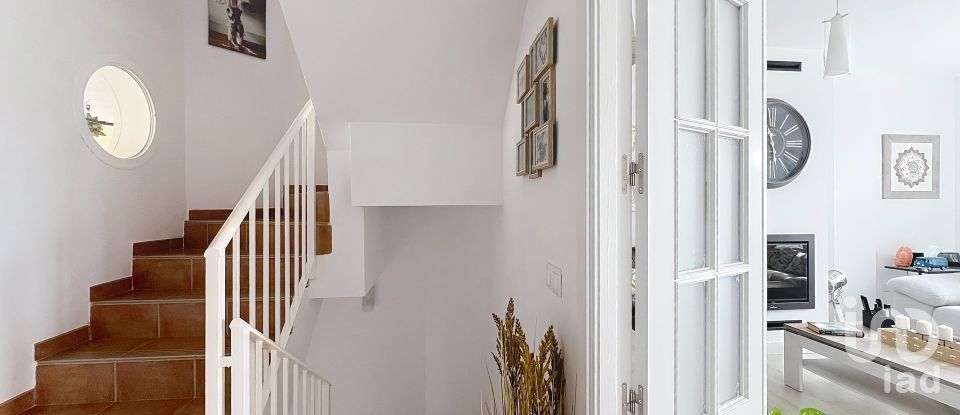 Casa/villa 3 habitacions de 223 m² a Rincón de la Victoria (29738)