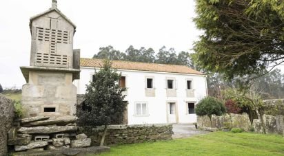Lodge 6 bedrooms of 239 m² in Malpica de Bergantiños (15113)