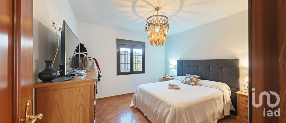 Casa 3 habitaciones de 147 m² en Chiclana de la Frontera (11130)