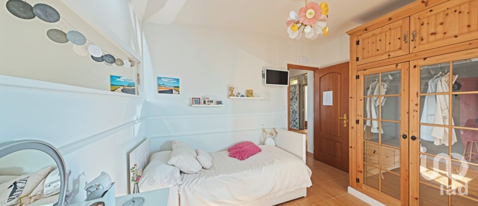 Casa 3 habitaciones de 147 m² en Chiclana de la Frontera (11130)