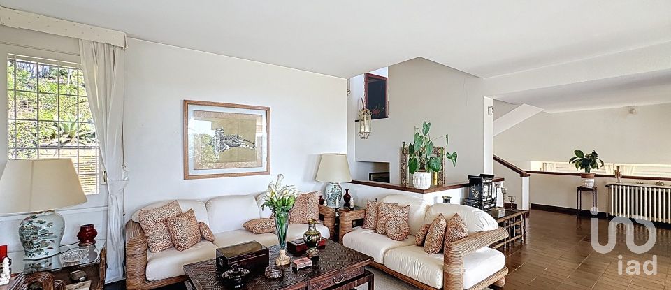 Casa 4 habitacions de 400 m² a Cabrils (08348)