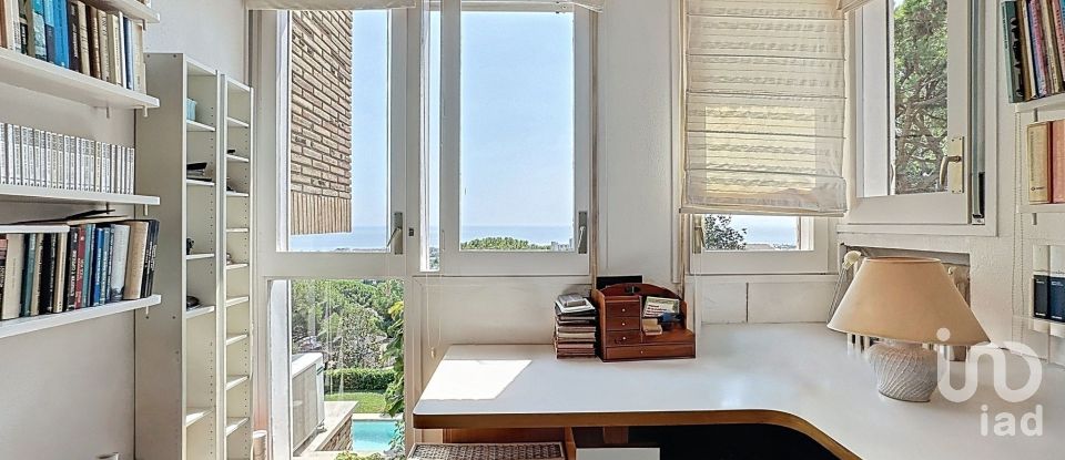 Casa 4 habitacions de 400 m² a Cabrils (08348)